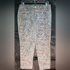 Talbot Navy and Cream 10 Capri pants